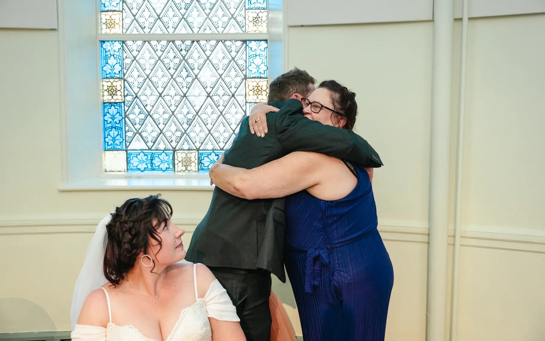 Guests sharing moments together at the reception at Kody and Jaz’s wedding.